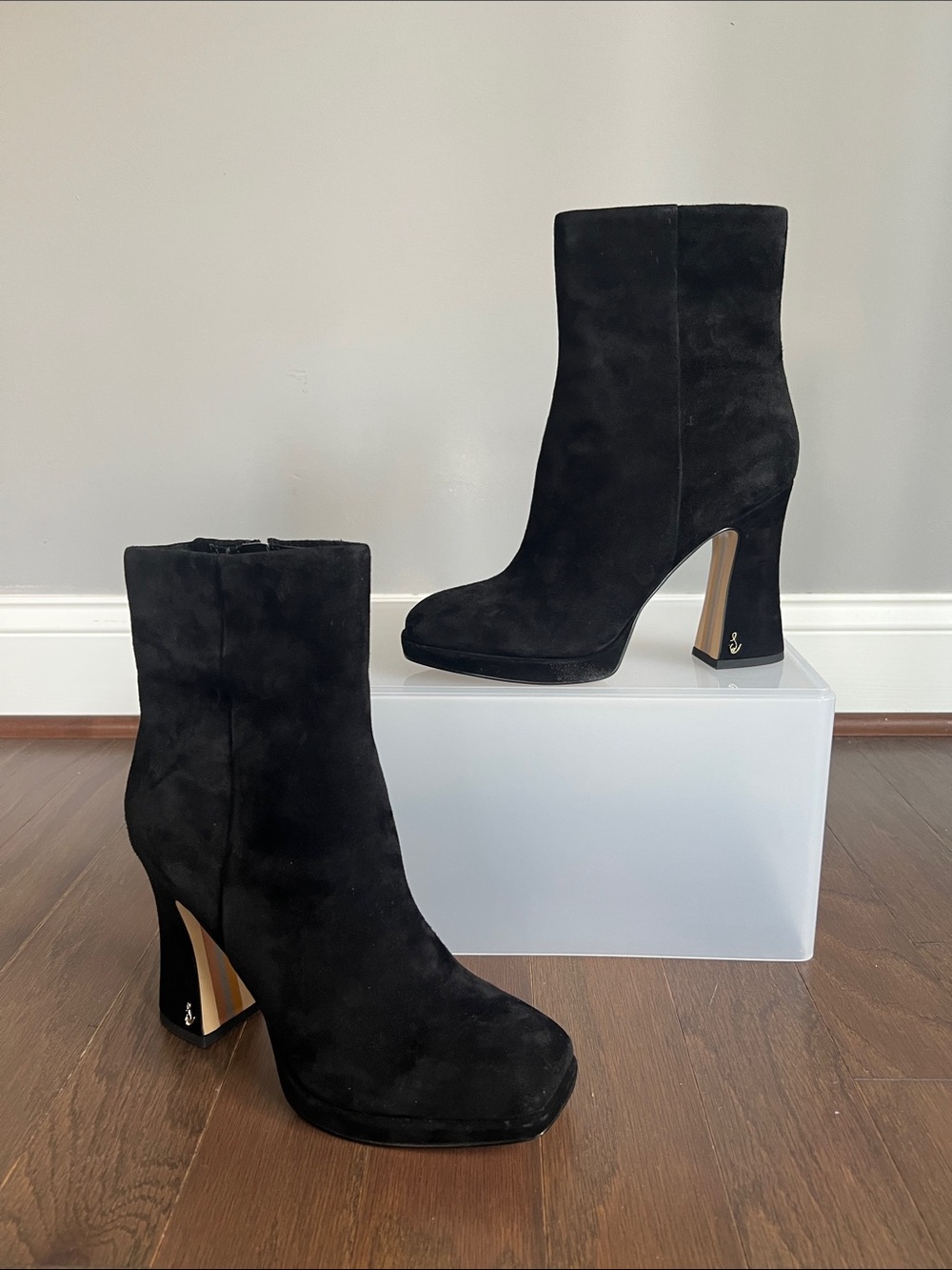 Sam Edelman Jaye Black Suede Ankle
Booties - Picture 3 of 14